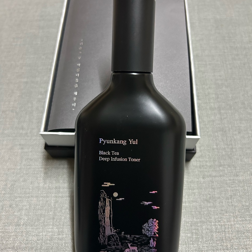 Pyunkang Yul Black Tea Deep Infusion Toner